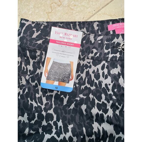 Isaac Mizrahi Tailored Trouser Short Women's 10 White Leopard Print 5" Stretch - Picture 3 of 4